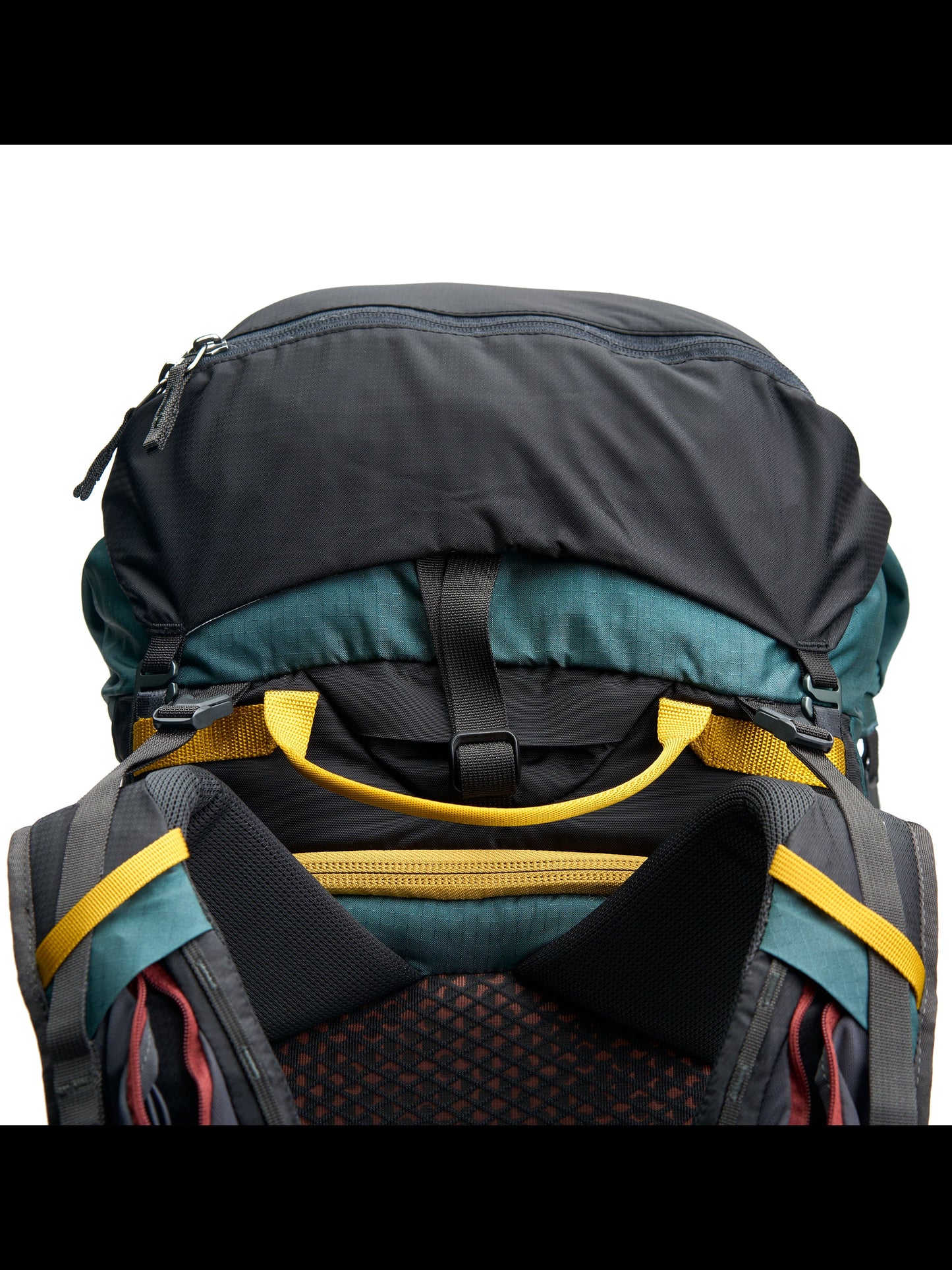 Pingora Outro Detachable Top Pocket for Backpacking